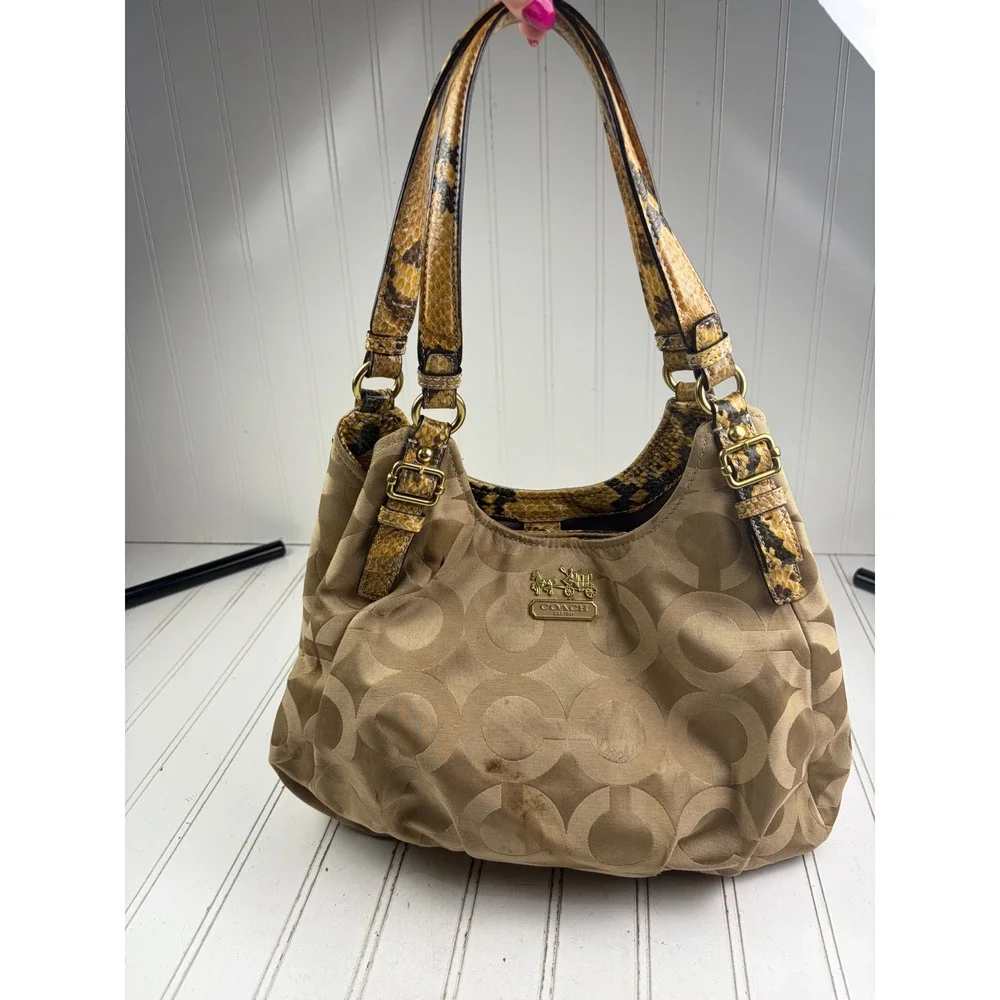 Coach Vintage Y2K Madison Op Art Sateen Maggie Shoulder Bag Purse